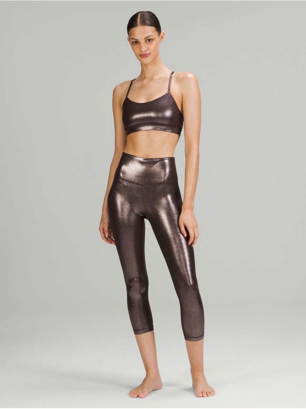 Lululemon Align High-Rise Crop Leggings
Radiate Foil Shimmery Metallic Brown - Picture 16 of 16